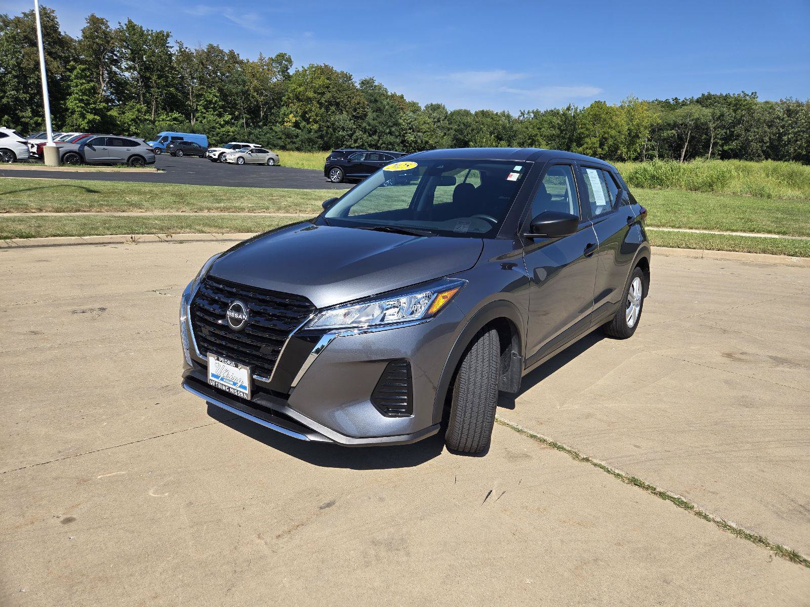 Used 2025 Nissan Kicks Play S FWD image 4