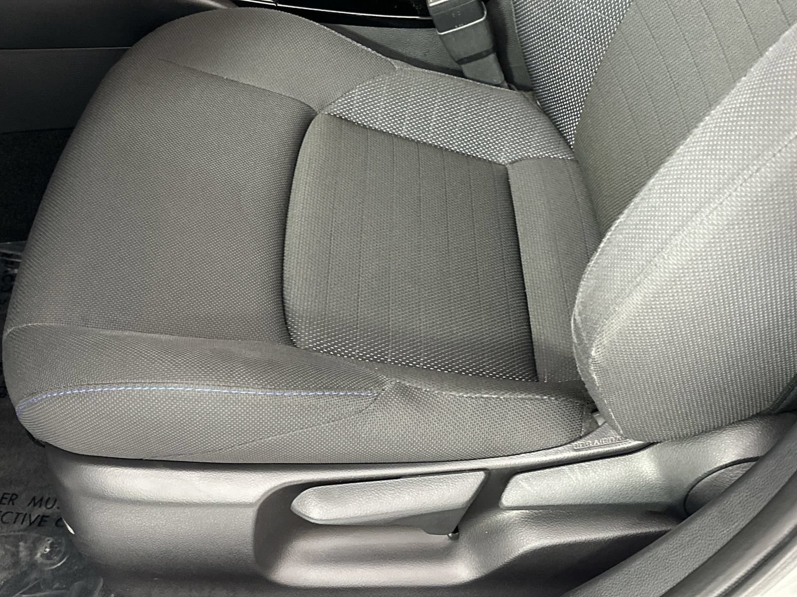 Used 2022 Toyota Corolla SE w/ Carpet Mat Package (TMS) FWD image 12