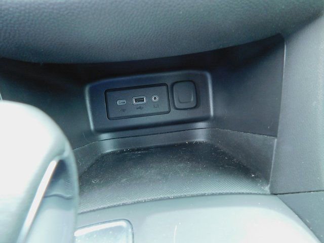 Used 2022 Chevrolet Equinox LT image 28