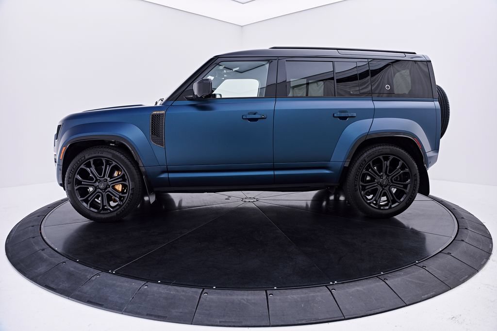 Used 2026 Land Rover Defender 110 OCTA AWD/4WD image 14