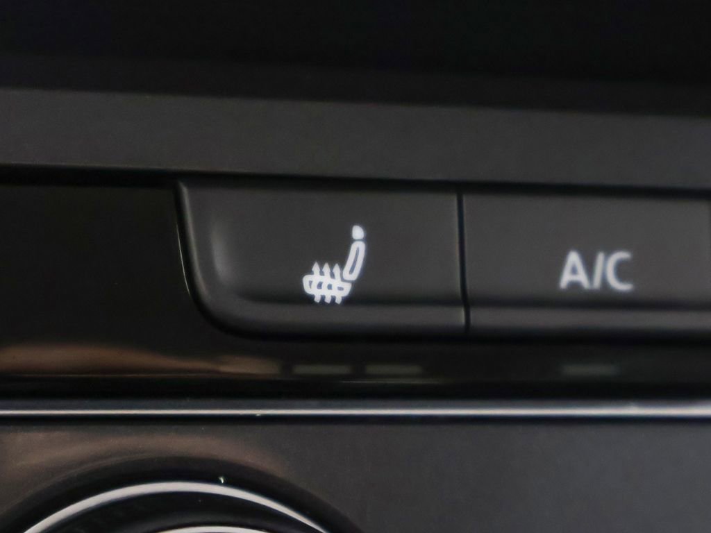 Used 2023 Volkswagen Tiguan S image 48