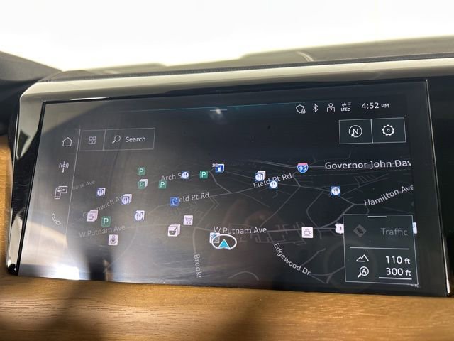 Used 2022 Audi e-tron GT Premium Plus image 30