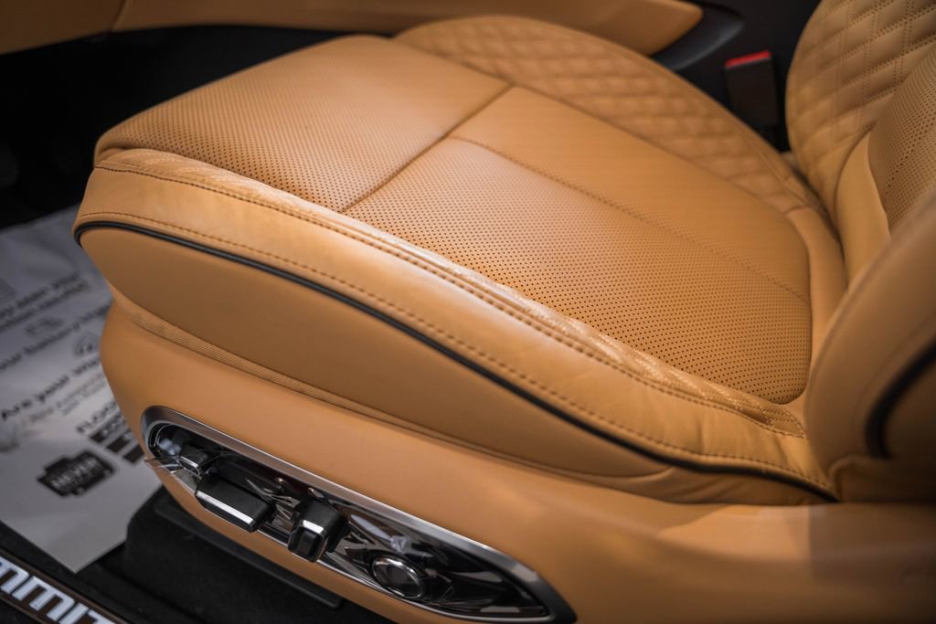 New 2025 Jeep Grand Cherokee Summit image 38