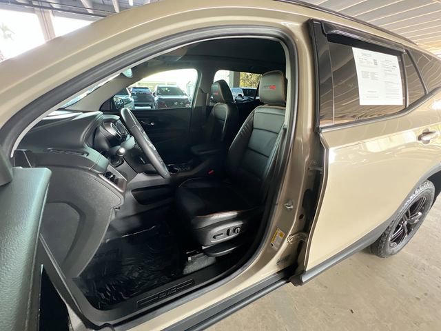 Used 2022 GMC Terrain AT4 w/ Infotainment Package II image 14