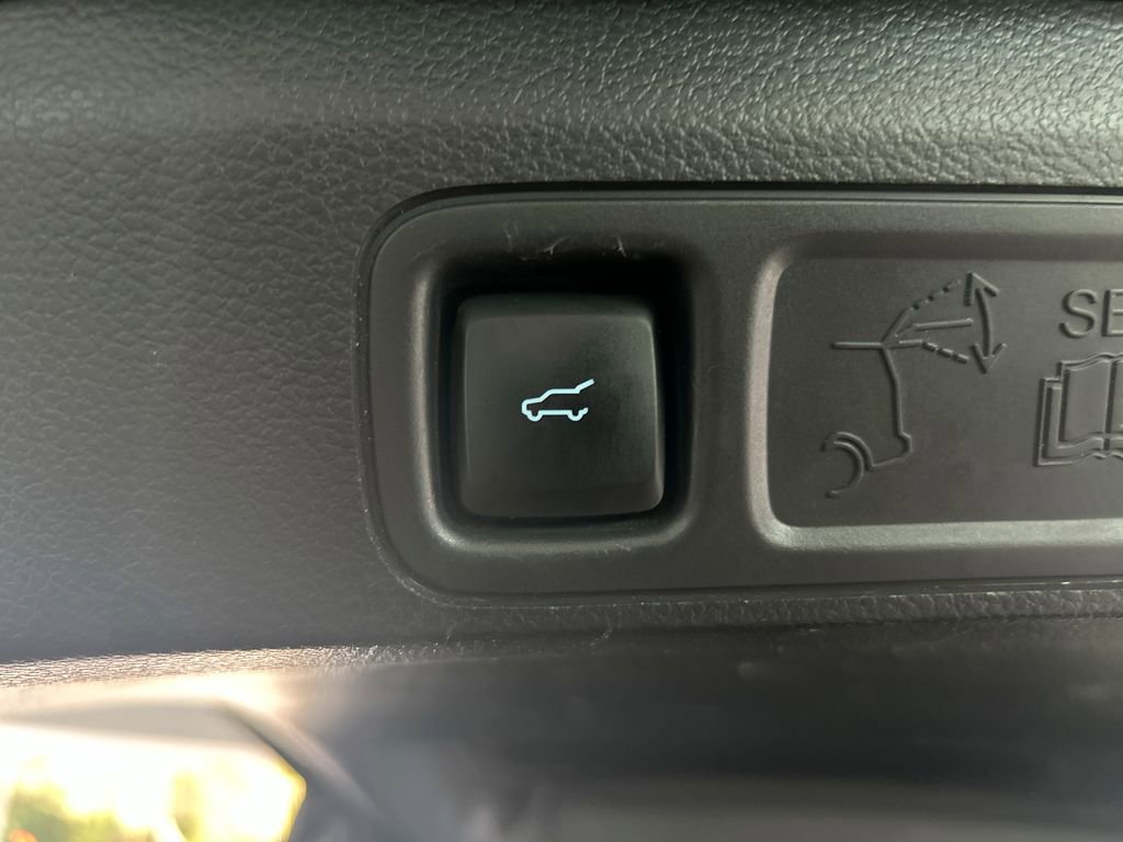 Used 2024 Ford Expedition Max Limited image 47