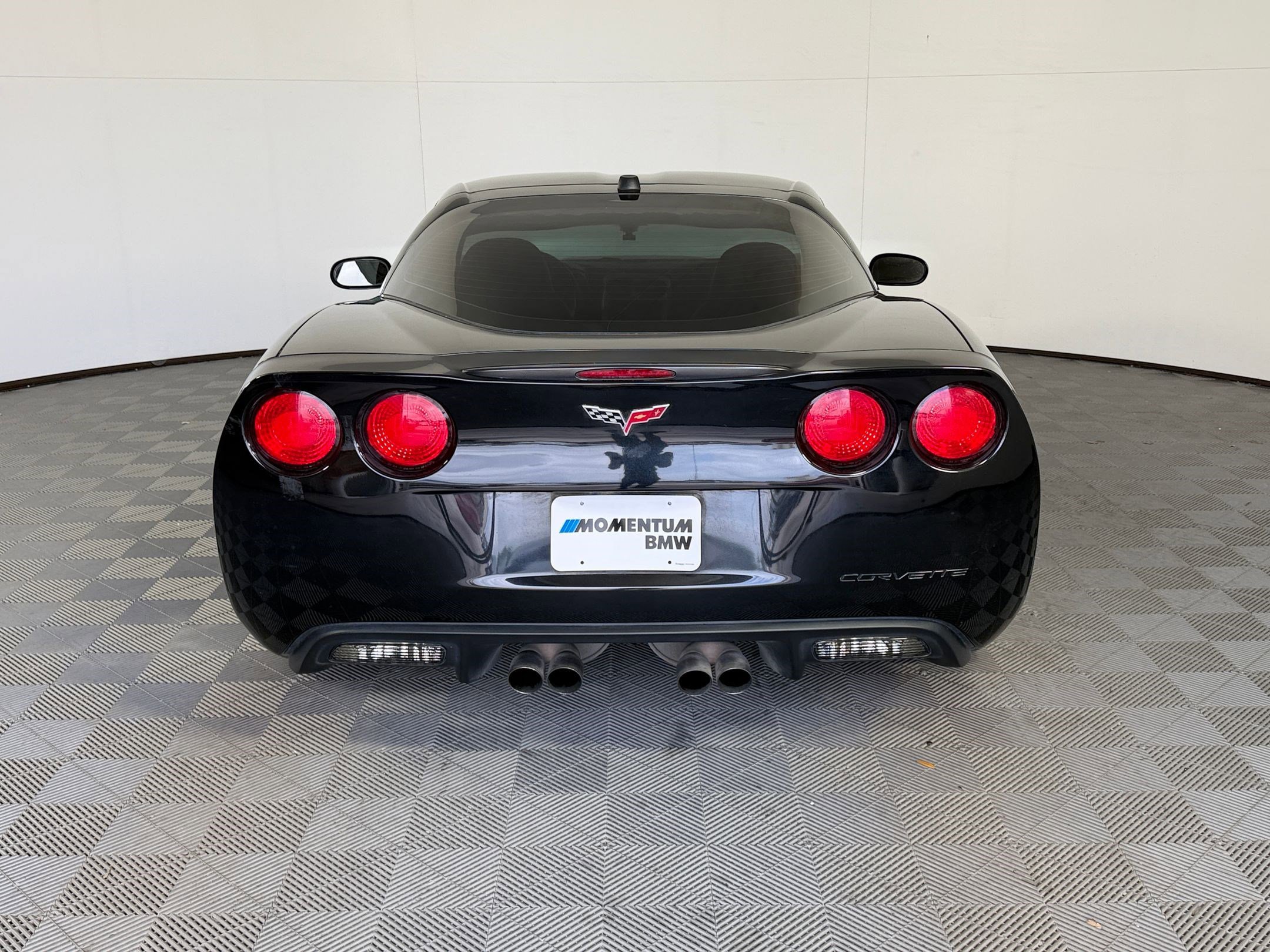 Used 2005 Chevrolet Corvette Coupe w/ Preferred Equipment Group image 10