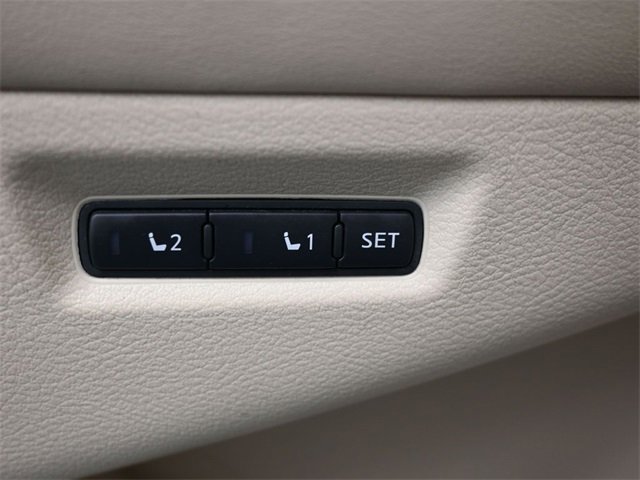 Used 2015 Nissan Murano SL w/ SL Technology Package image 21