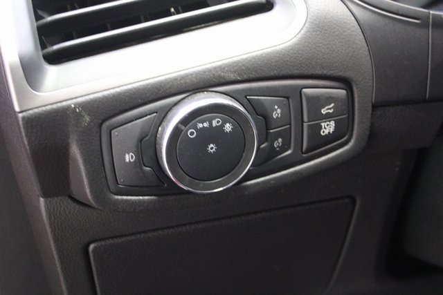 Used 2022 Ford Edge ST-Line image 12