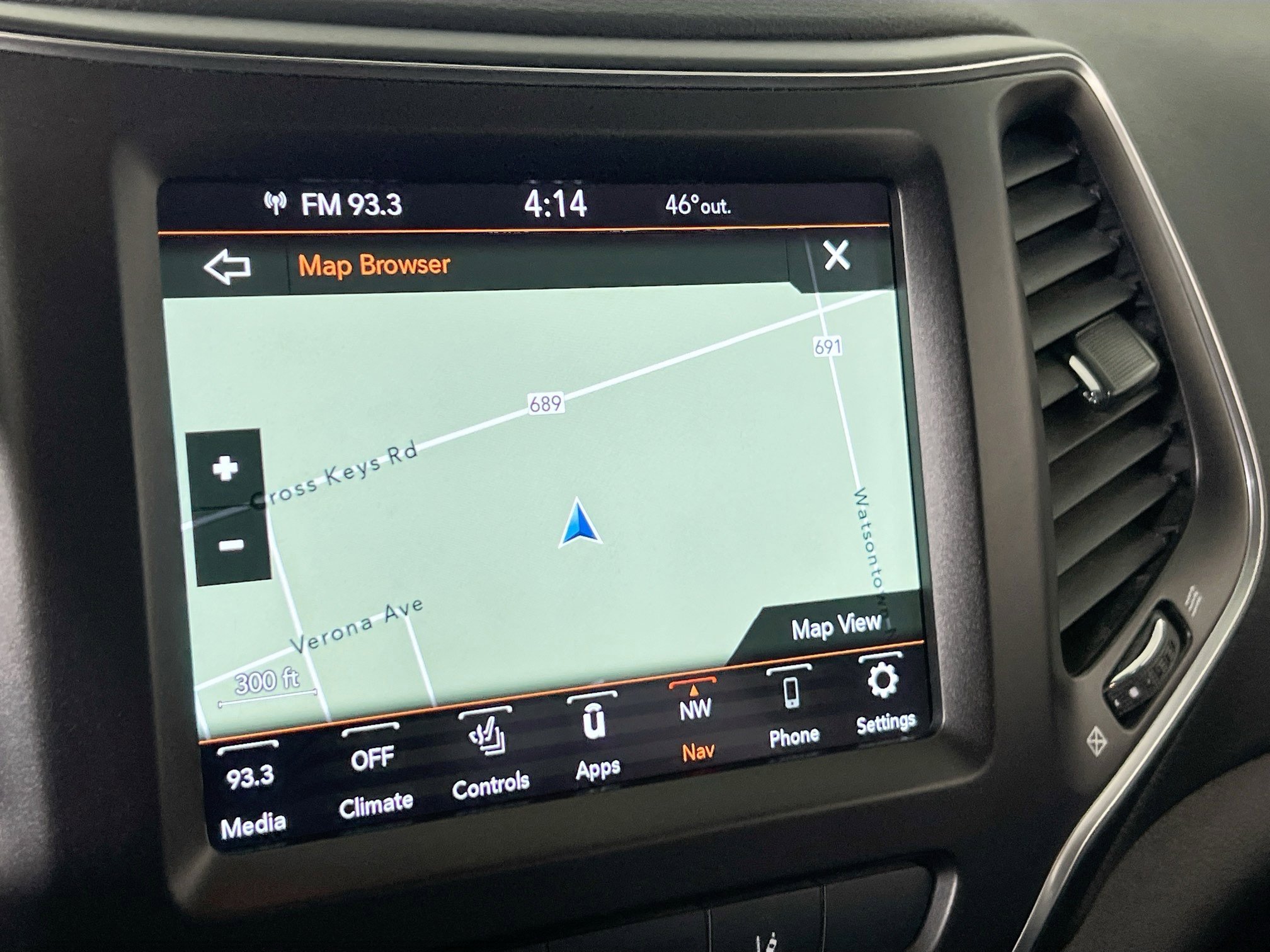 Used 2022 Jeep Cherokee Trailhawk w/ Sun, Sound & Nav Group image 13