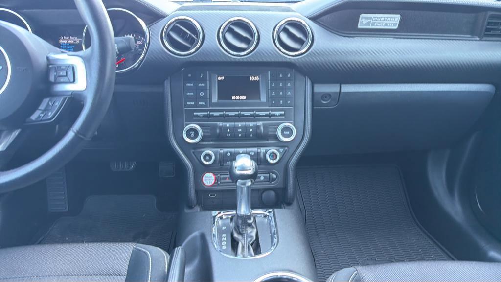 Used 2015 Ford Mustang Coupe image 8