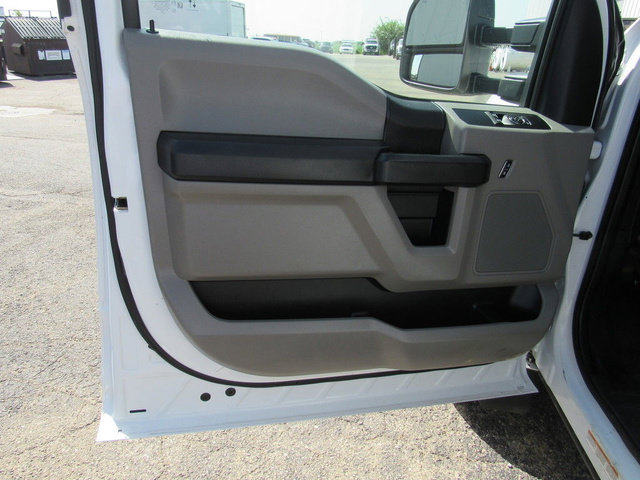Used 2021 Ford F550 4x4 Regular Cab Super Duty image 33