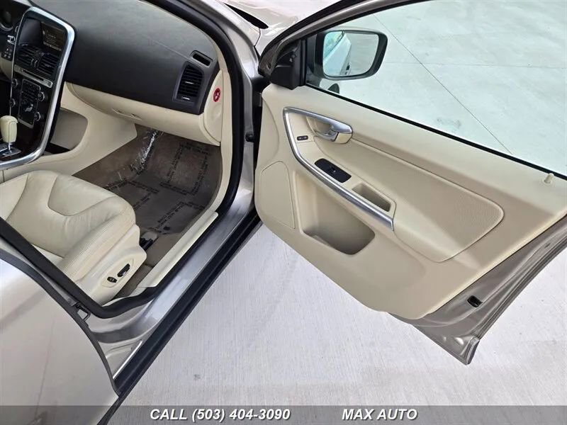 Used 2012 Volvo XC60 T6 image 19