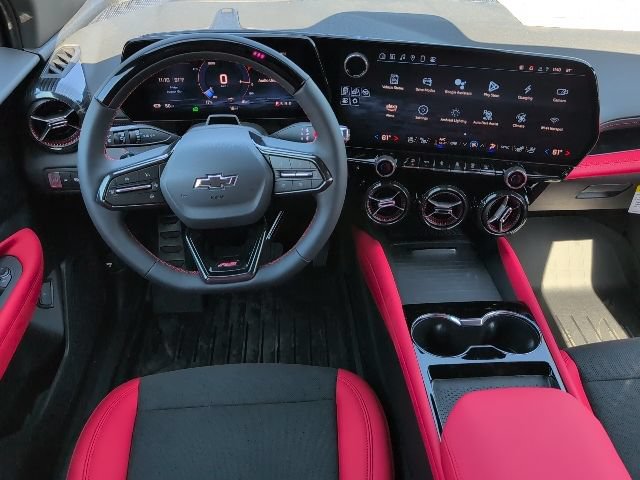 New 2025 Chevrolet Blazer EV RS w/ Super Cruise Package AWD/4WD image 10