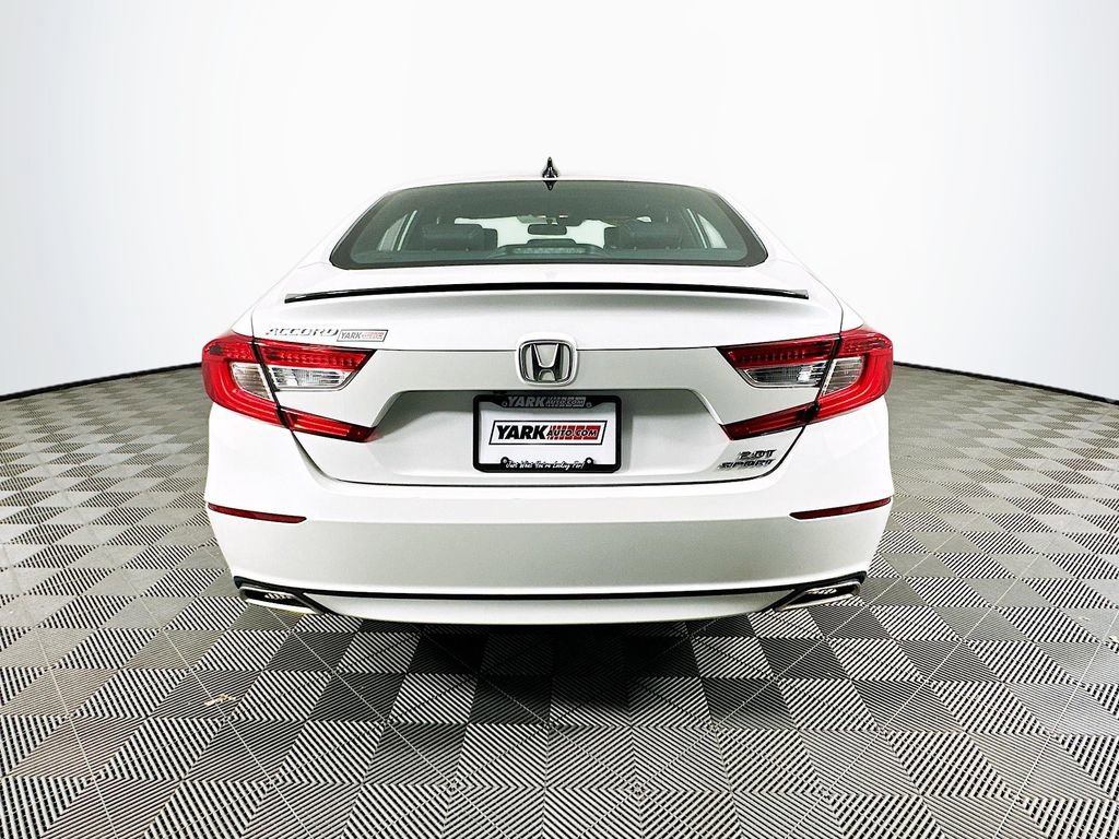 Used 2022 Honda Accord Sport image 9