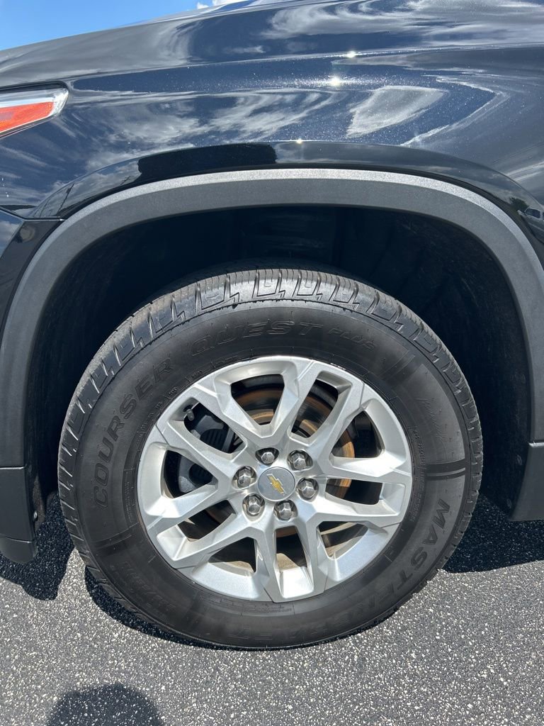 Used 2020 Chevrolet Traverse LT FWD image 6