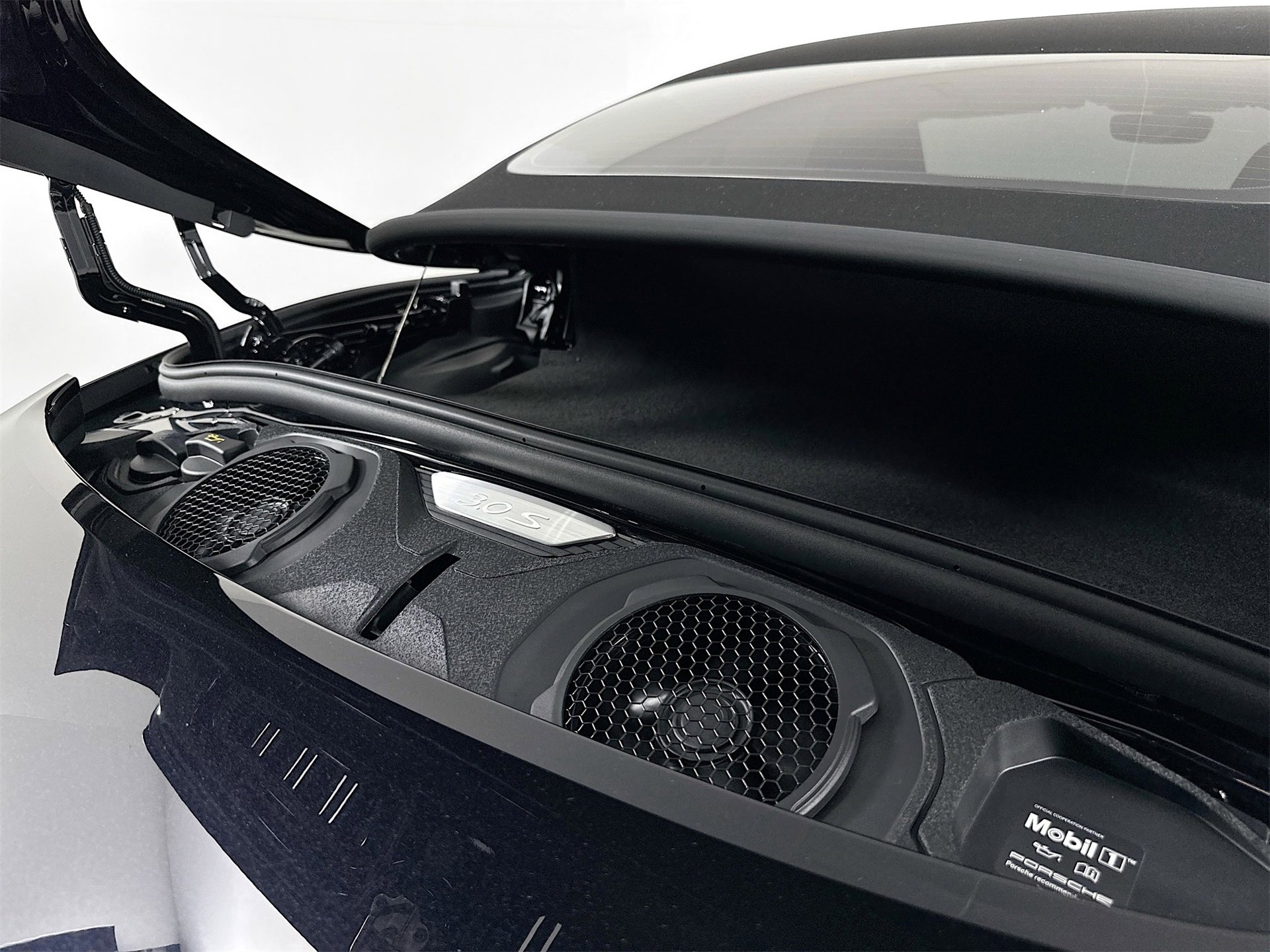 Certified 2025 Porsche 911 Carrera S image 35