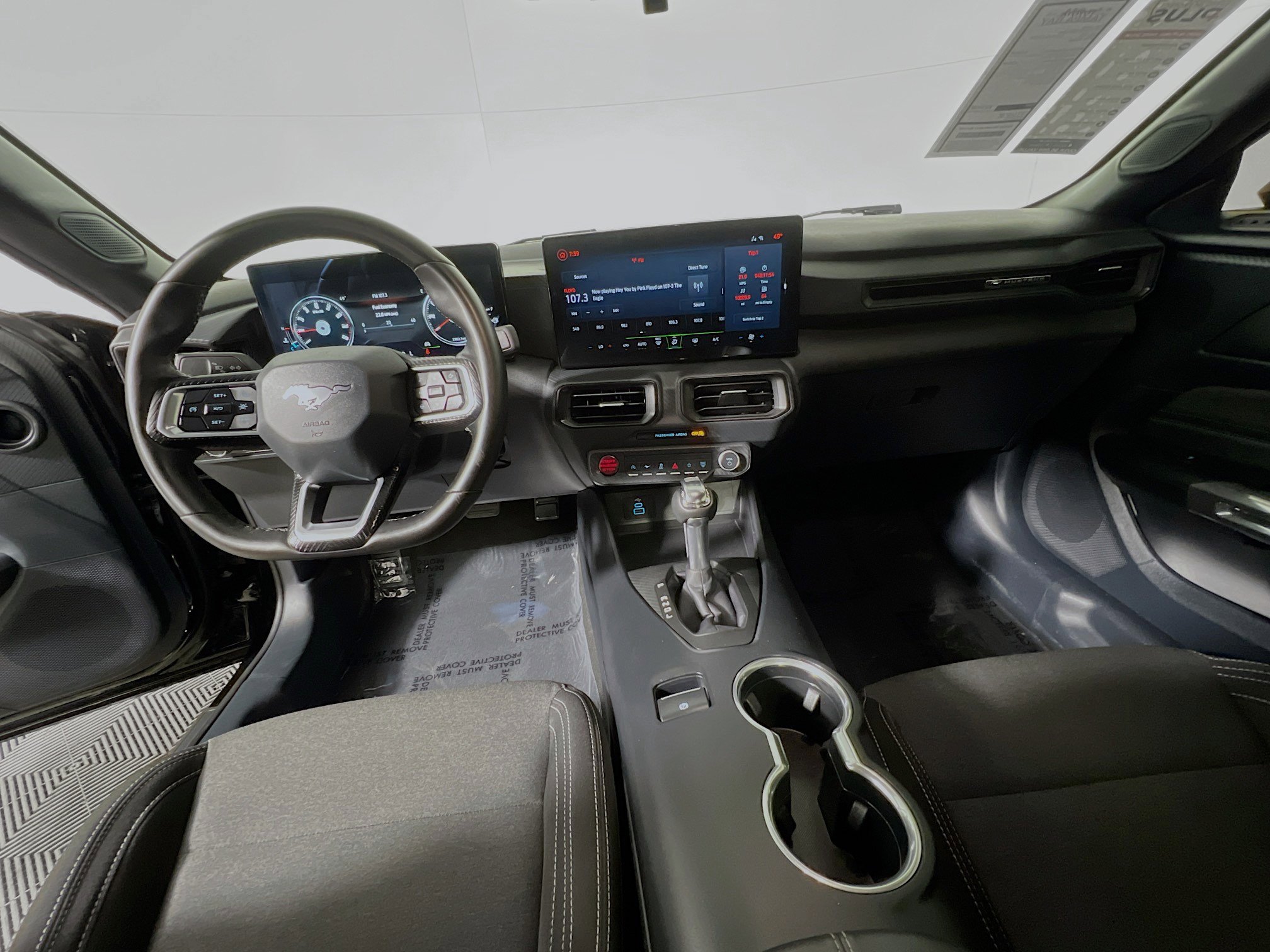 Used 2024 Ford Mustang EcoBoost image 30