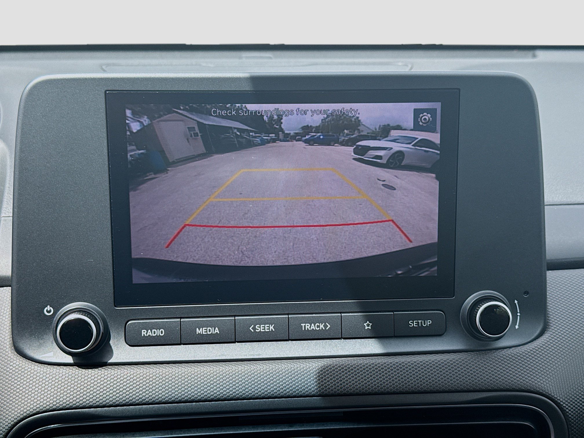 Used 2023 Hyundai Kona SE FWD image 11