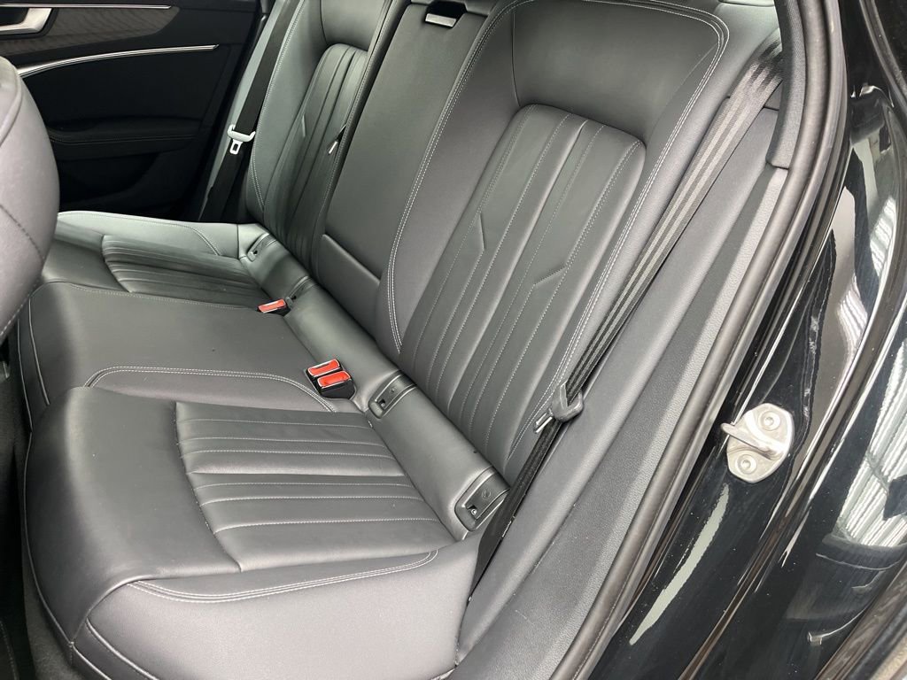 Used 2024 Audi A6 Premium Plus image 17