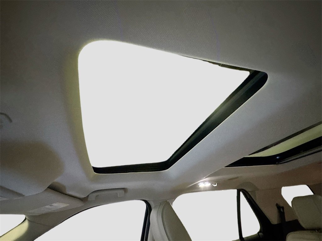 Used 2019 Ford Explorer Limited w/ Limited Luxury Package image 25