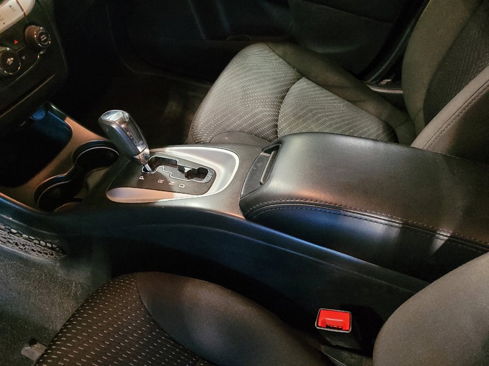 Used 2020 Dodge Journey SE w/ SE Popular Equipment Group FWD image 26