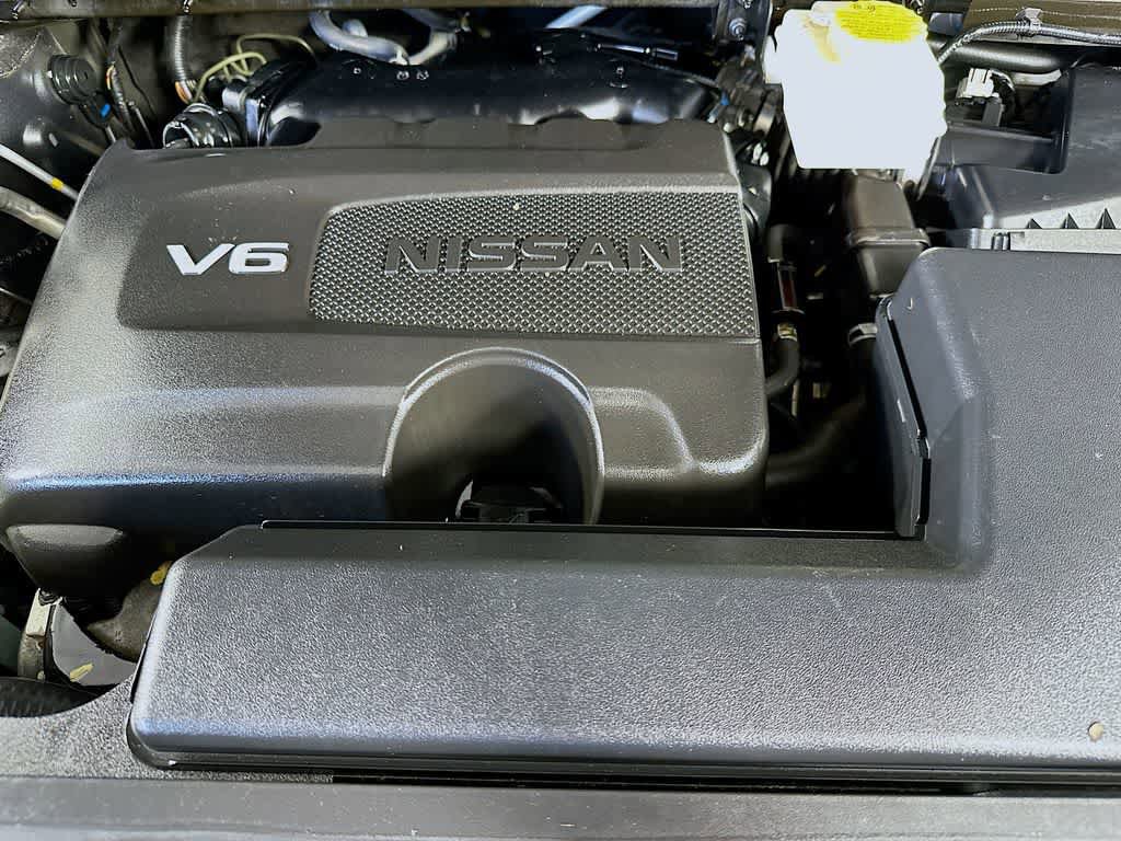 Used 2022 Nissan Pathfinder SV w/ SV Premium Package image 9