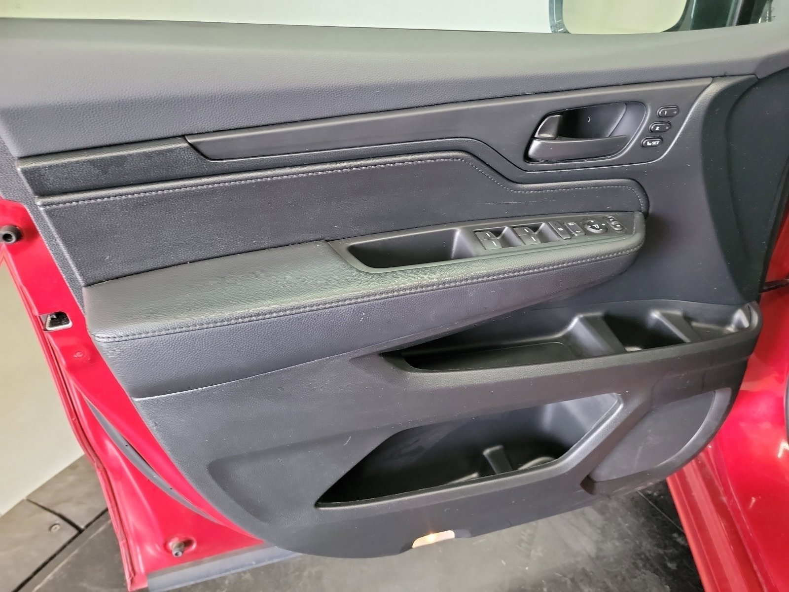 Certified 2023 Honda Odyssey Sport image 13