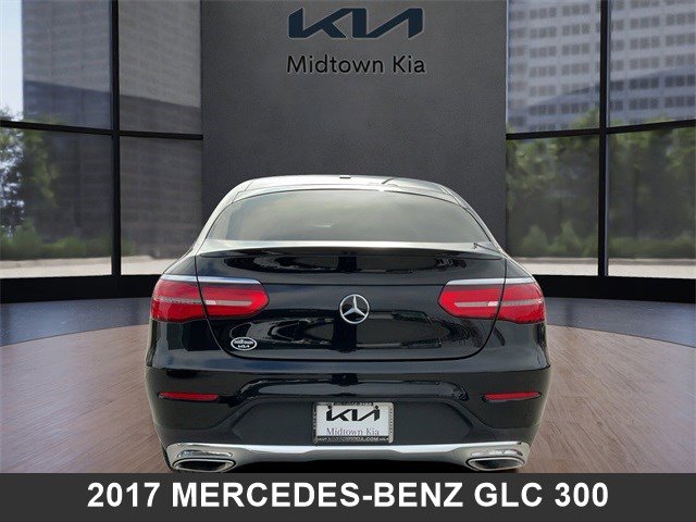 Used 2017 Mercedes-Benz GLC 300 4MATIC Coupe image 4
