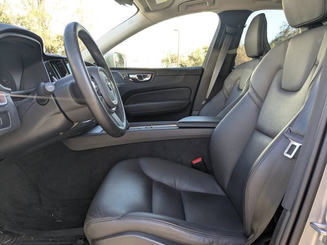 Certified 2023 Volvo XC60 B5 Plus w/ Protection Package Premier image 26