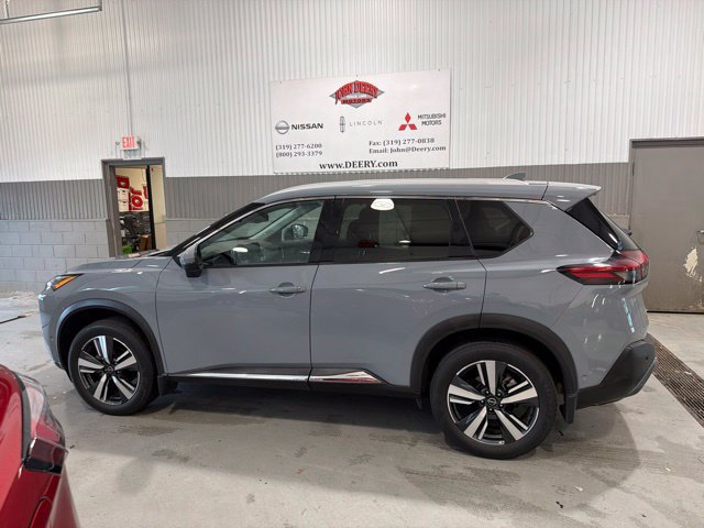 Used 2023 Nissan Rogue SL w/ SL Premium Package AWD/4WD image 6