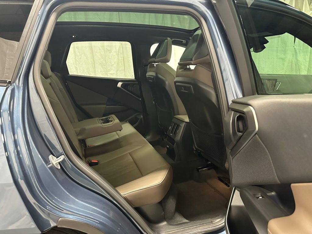 Used 2025 BMW X3 xDrive30i w/ M Sport Package image 47