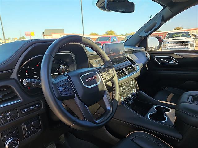 Used 2024 GMC Yukon AT4 w/ AT4 Premium Plus Package image 14