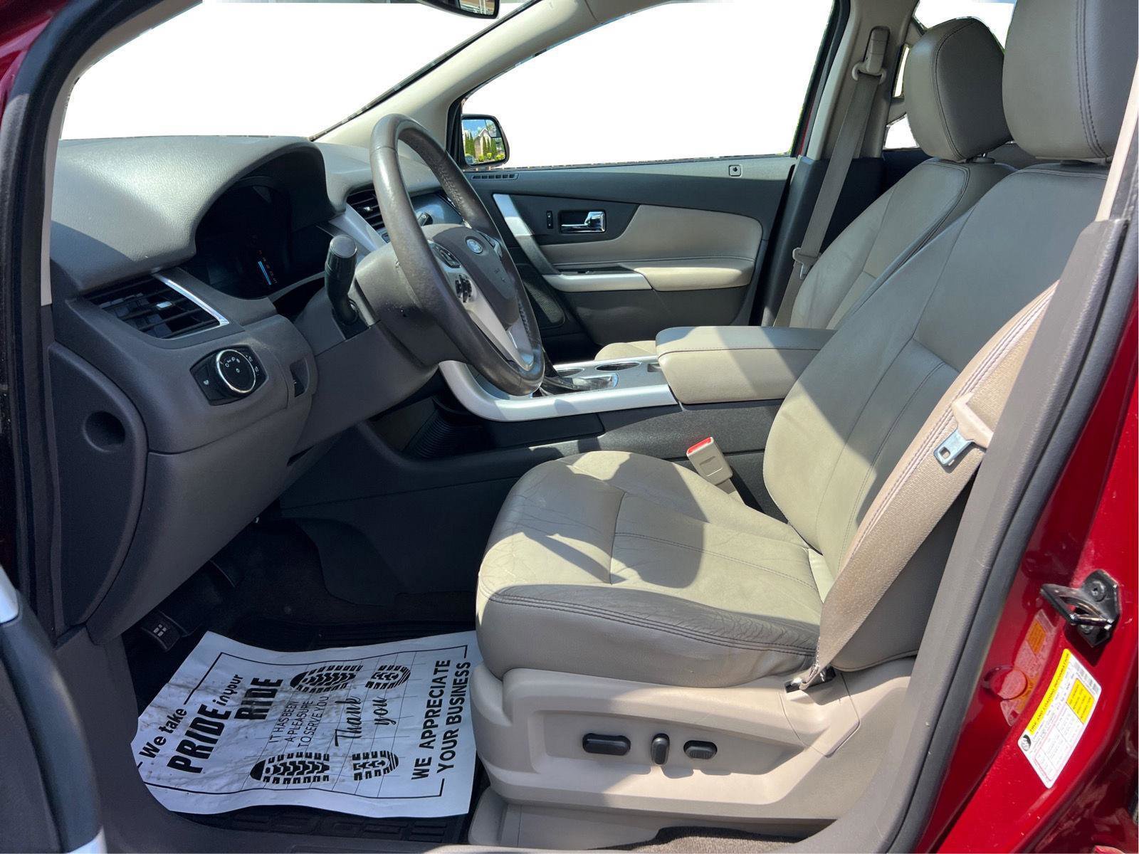Used 2013 Ford Edge SEL AWD/4WD image 8
