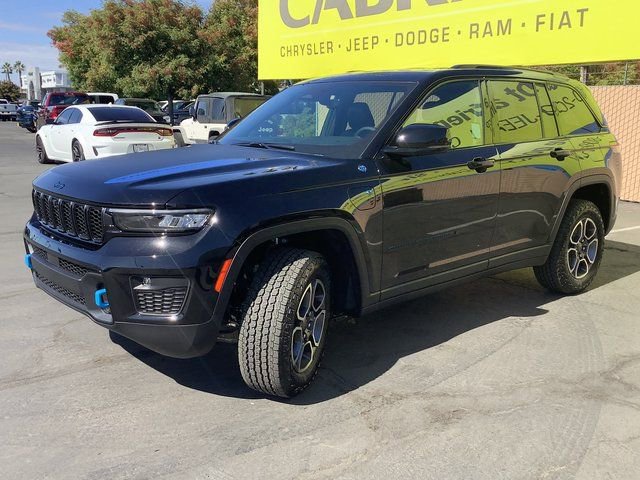 New 2024 Jeep Grand Cherokee Trailhawk AWD/4WD image 4