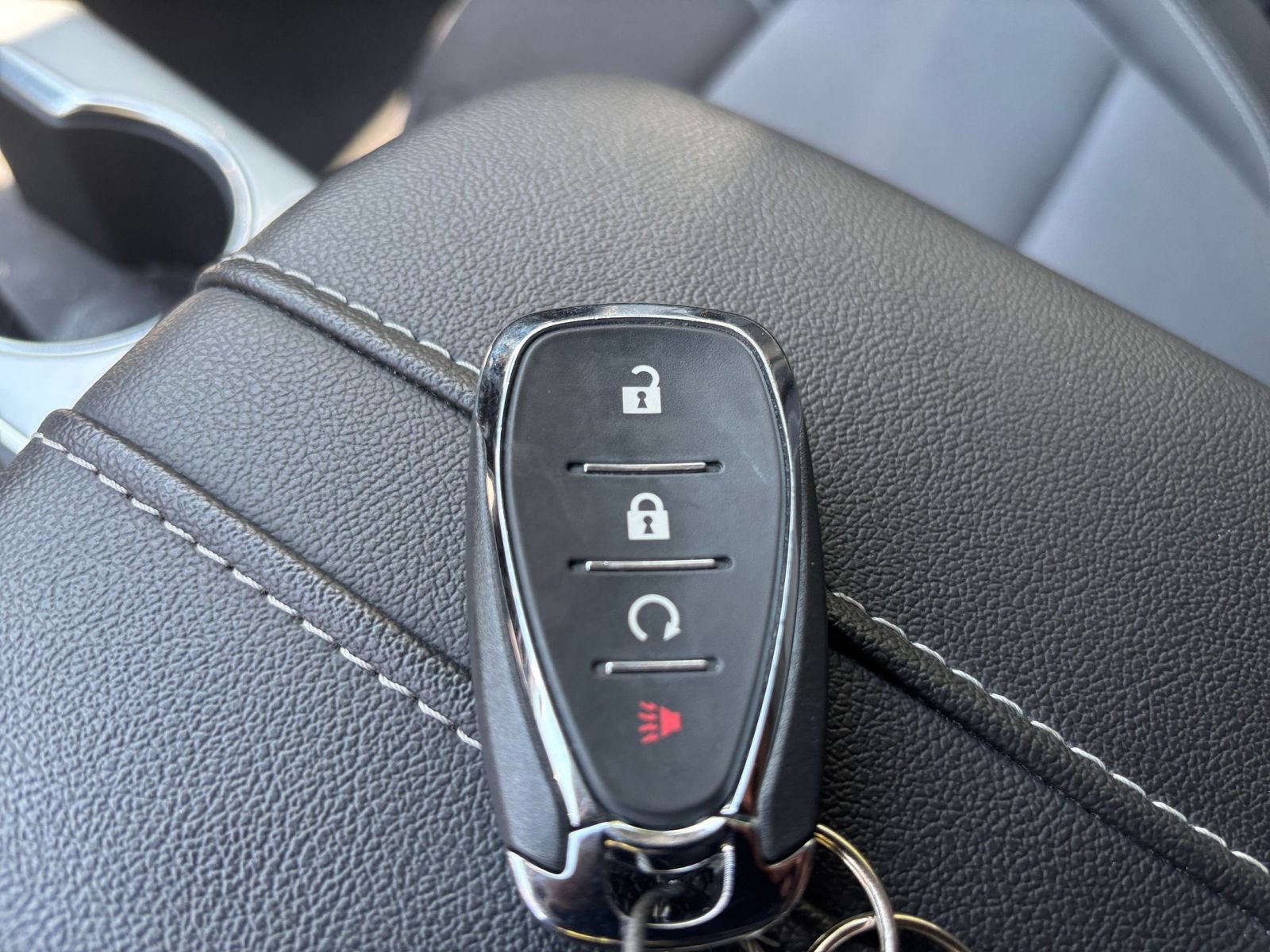 Used 2025 Chevrolet Blazer LT FWD image 22