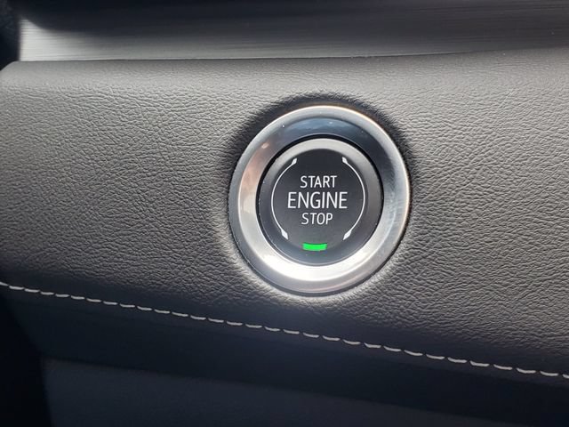 Used 2024 Cadillac Escalade Premium Luxury AWD/4WD image 20