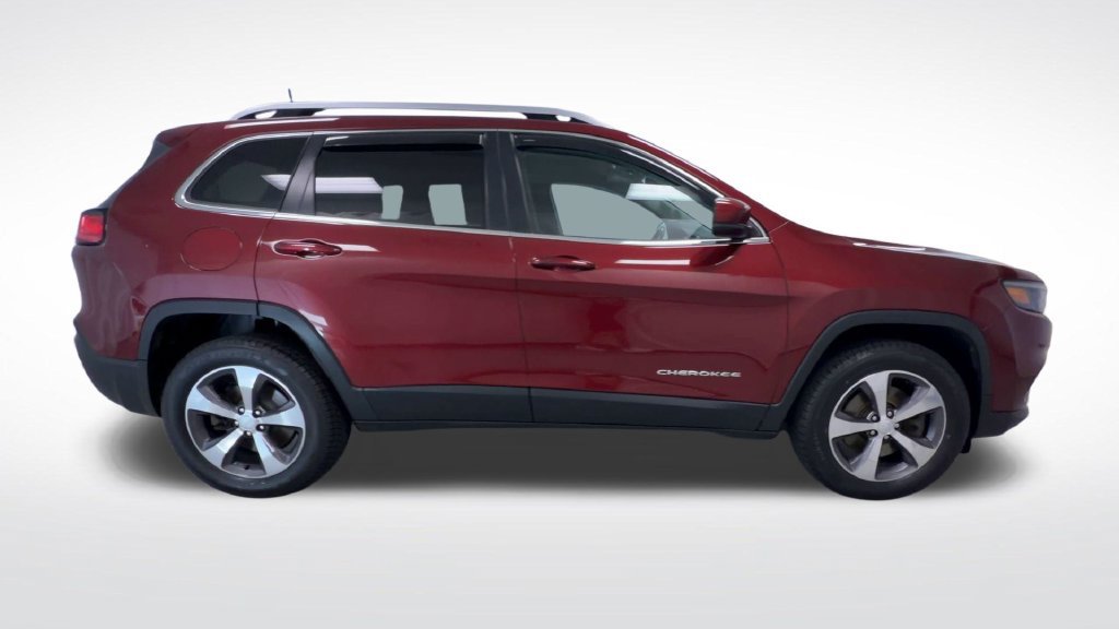 Used 2019 Jeep Cherokee Limited AWD/4WD image 24