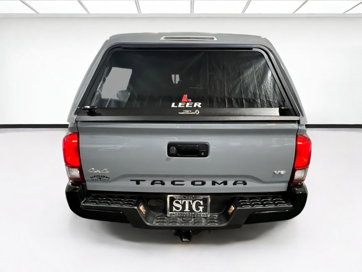 Used 2020 Toyota Tacoma SR5 w/ Technology Package AWD/4WD image 5