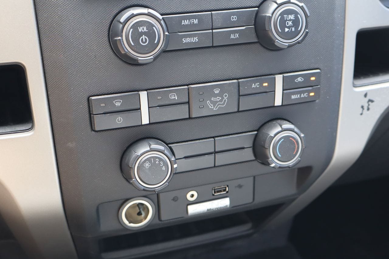 Used 2012 Ford F150 XLT w/ XLT Chrome Pkg RWD image 7