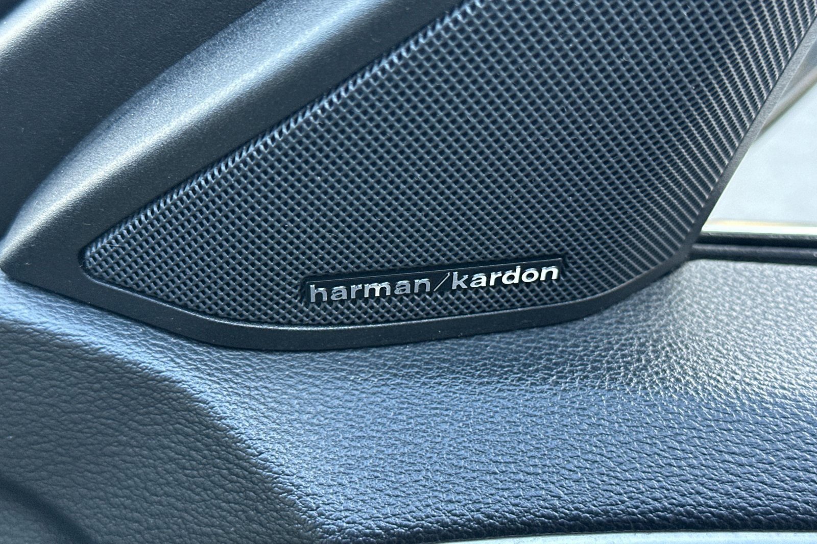 Used 2012 Mercedes-Benz E 350 BlueTEC Sedan image 23