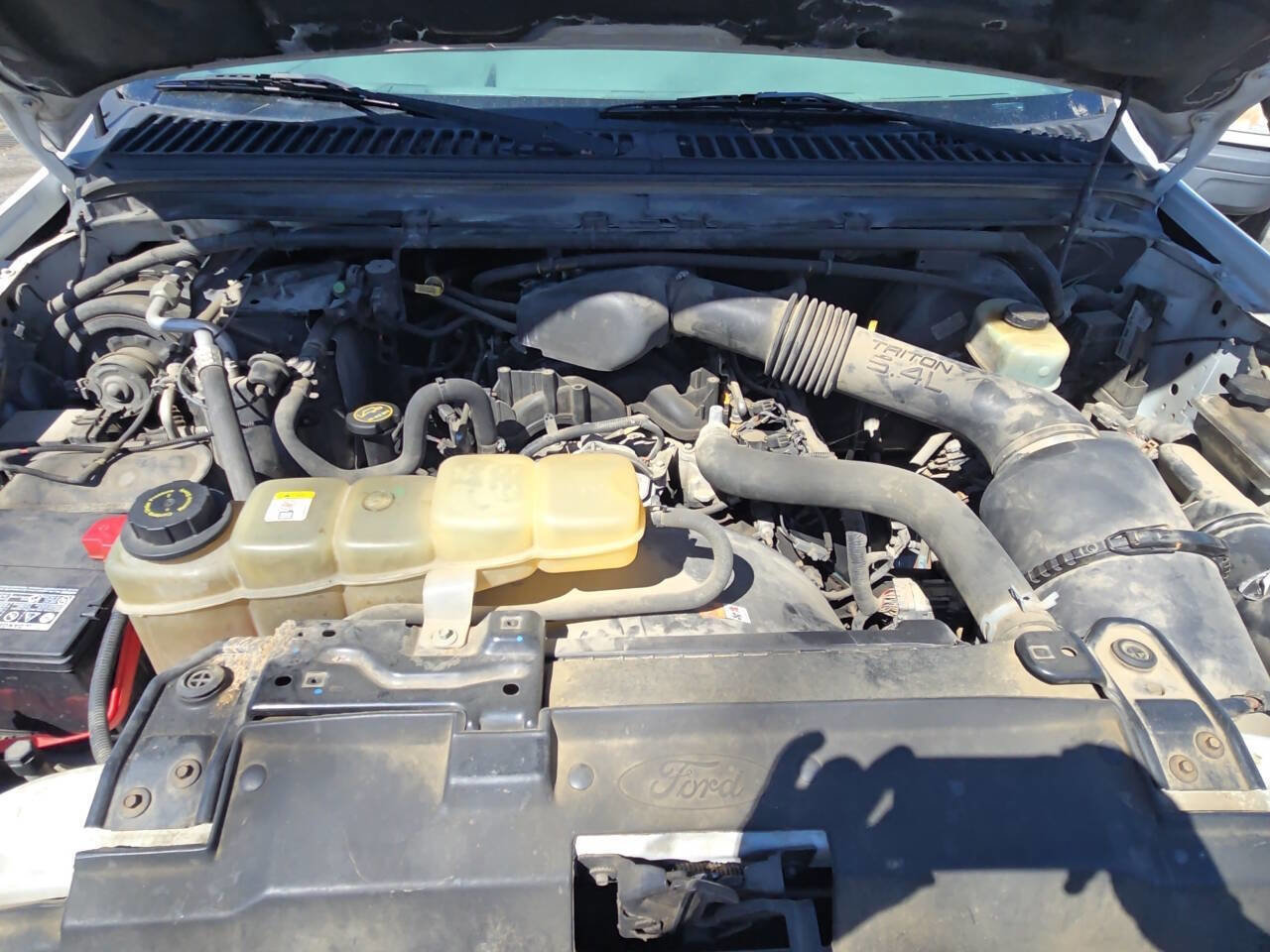 Used 2003 Ford F250 XLT image 32