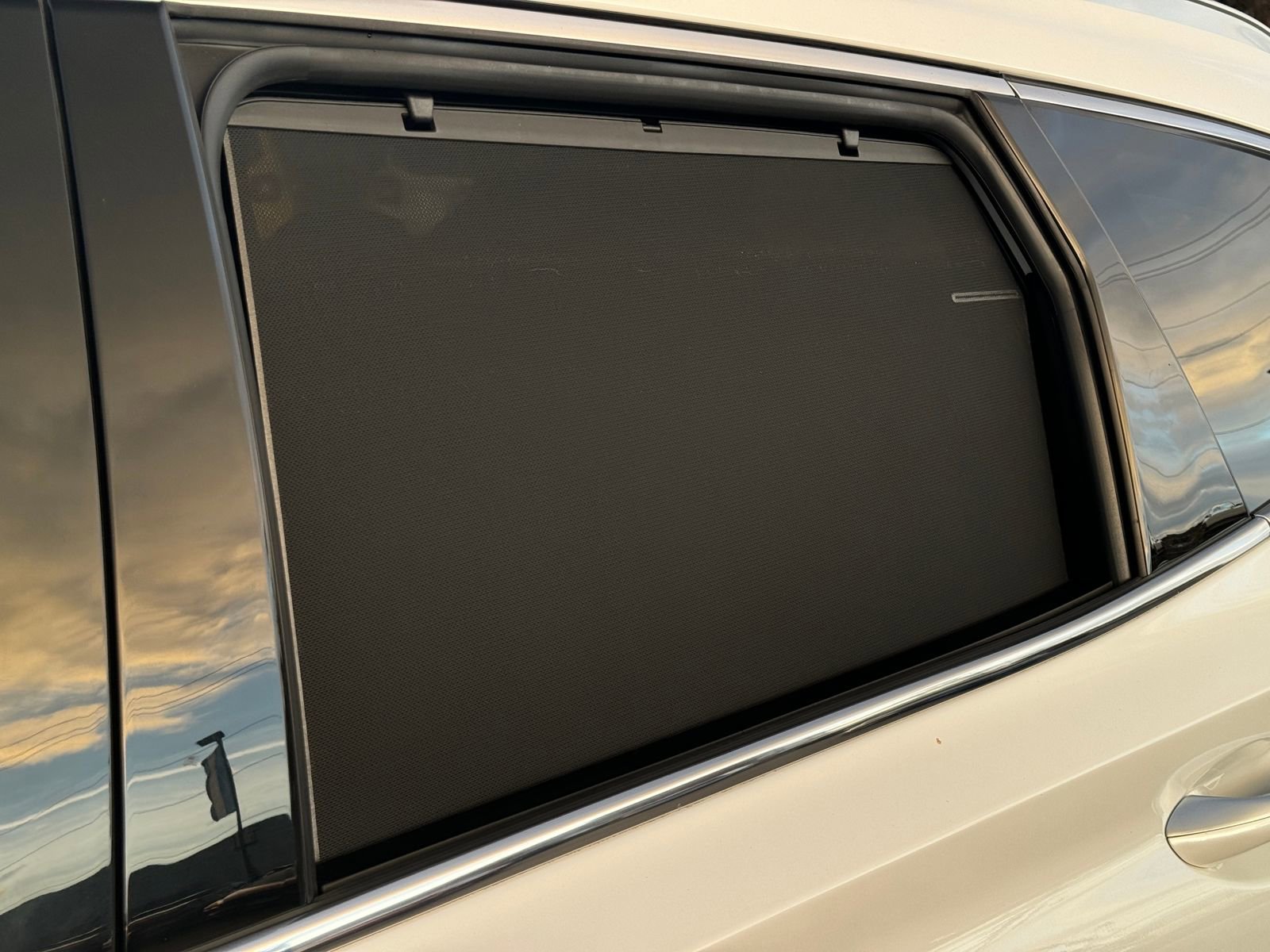 Used 2022 Hyundai Santa Fe Limited w/ Cargo Package image 31