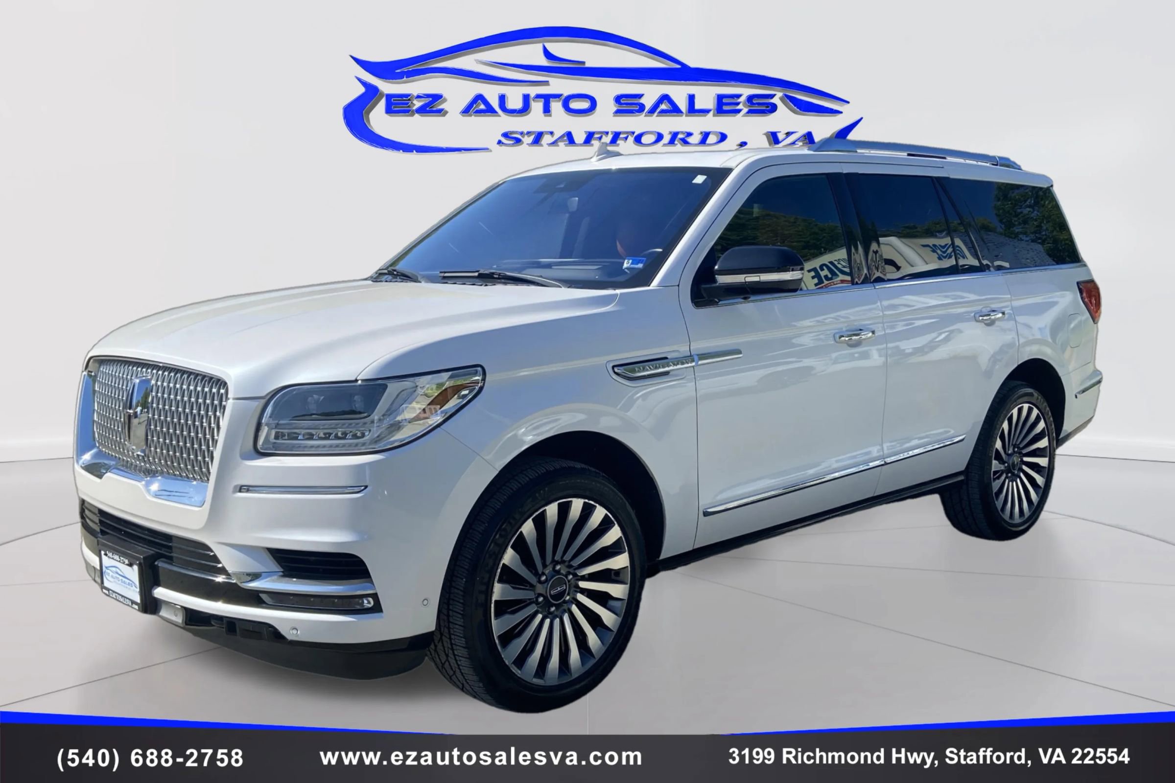 Used 2018 Lincoln Navigator Reserve w/ Technology Package AWD/4WD image 9