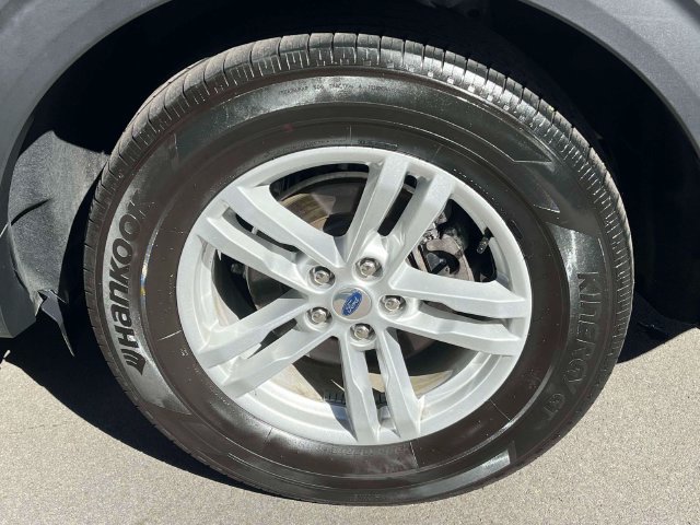 Used 2023 Ford Explorer XLT RWD image 11
