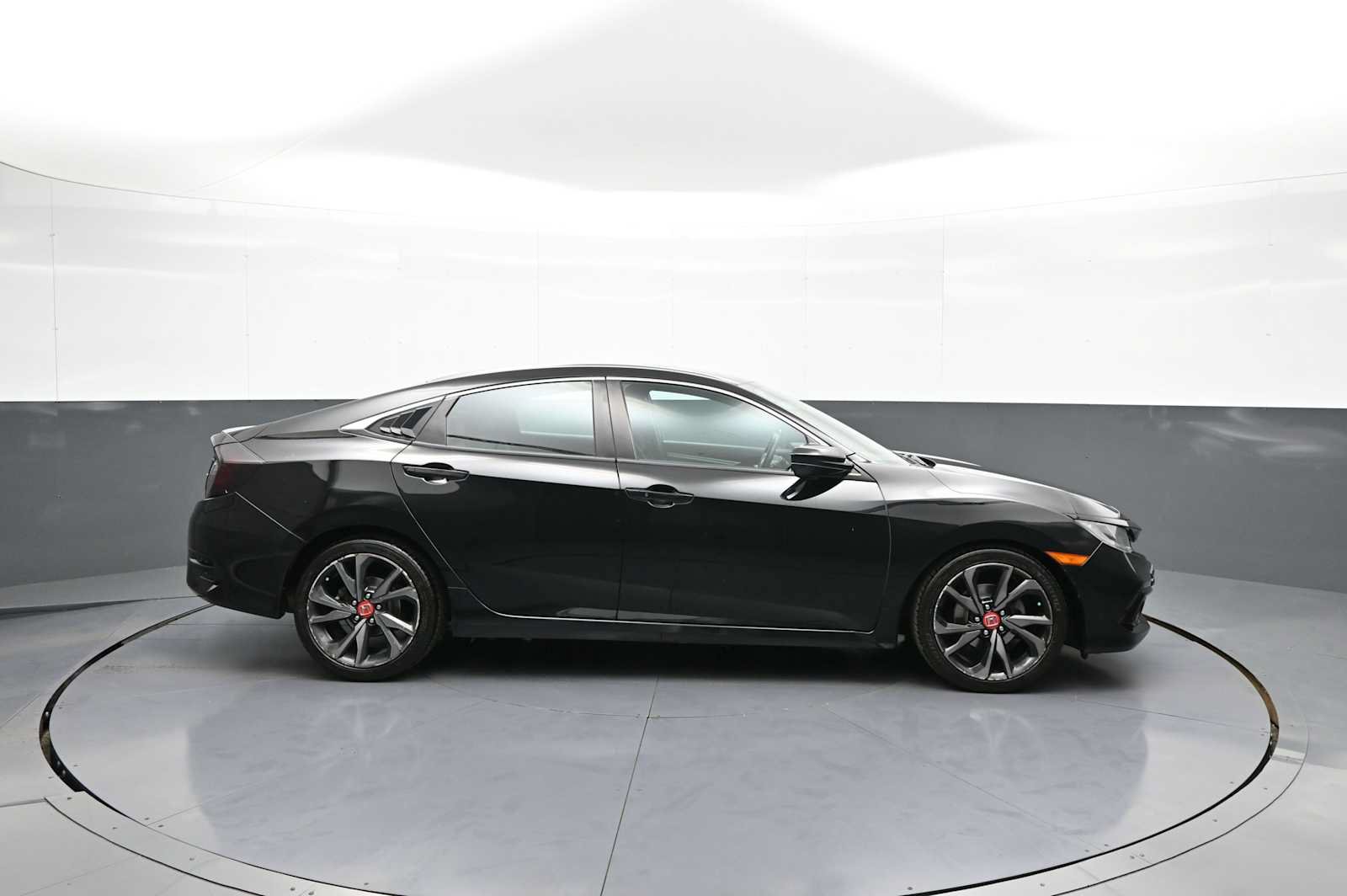 Used 2020 Honda Civic Sport image 5