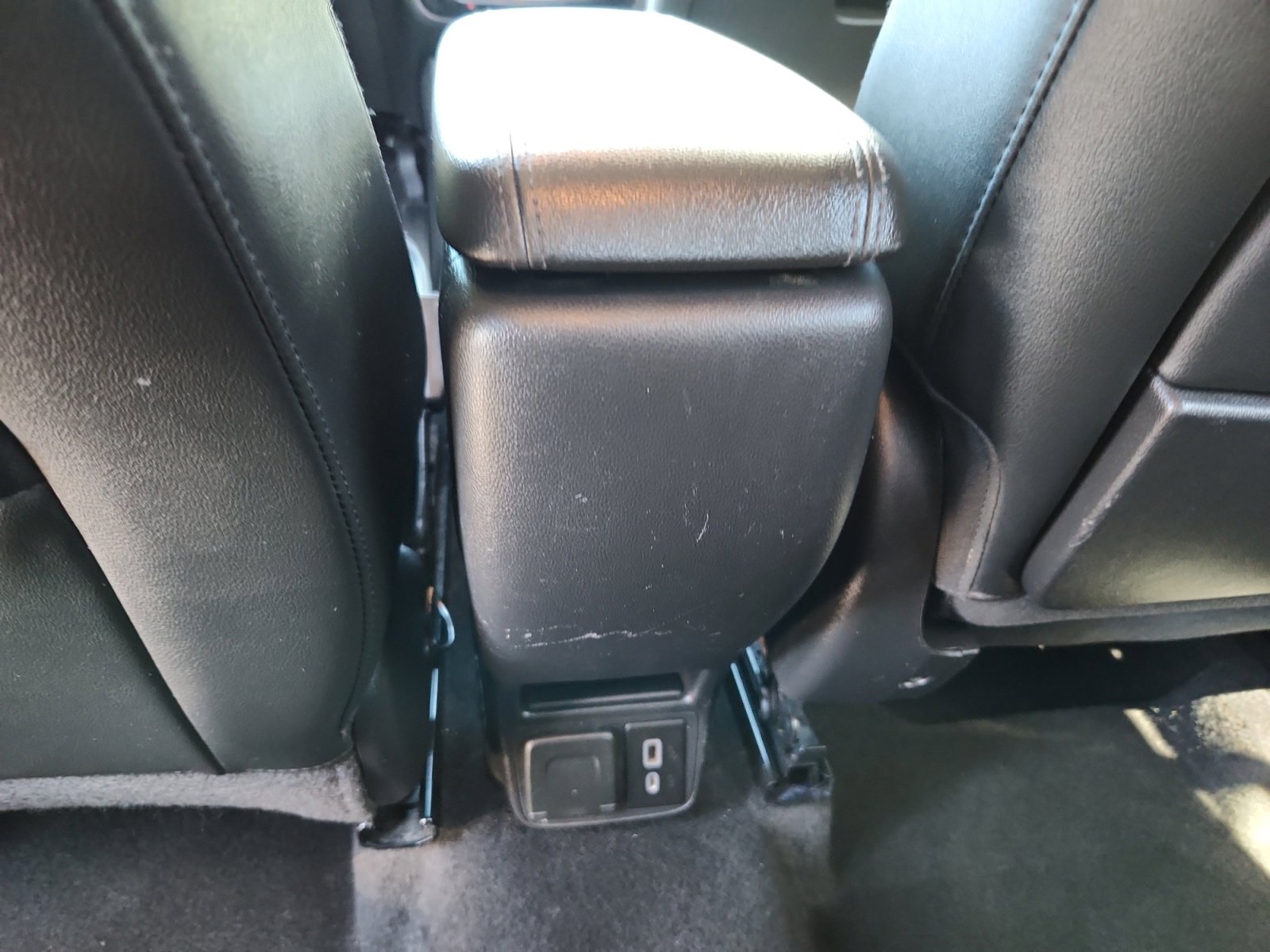 Used 2021 Buick Encore GX Essence image 32