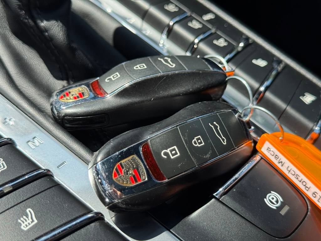 Used 2019 Porsche Macan image 31