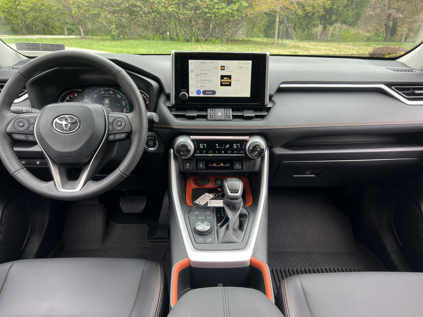 Used 2024 Toyota RAV4 Adventure w/ Convenience Package AWD/4WD image 14