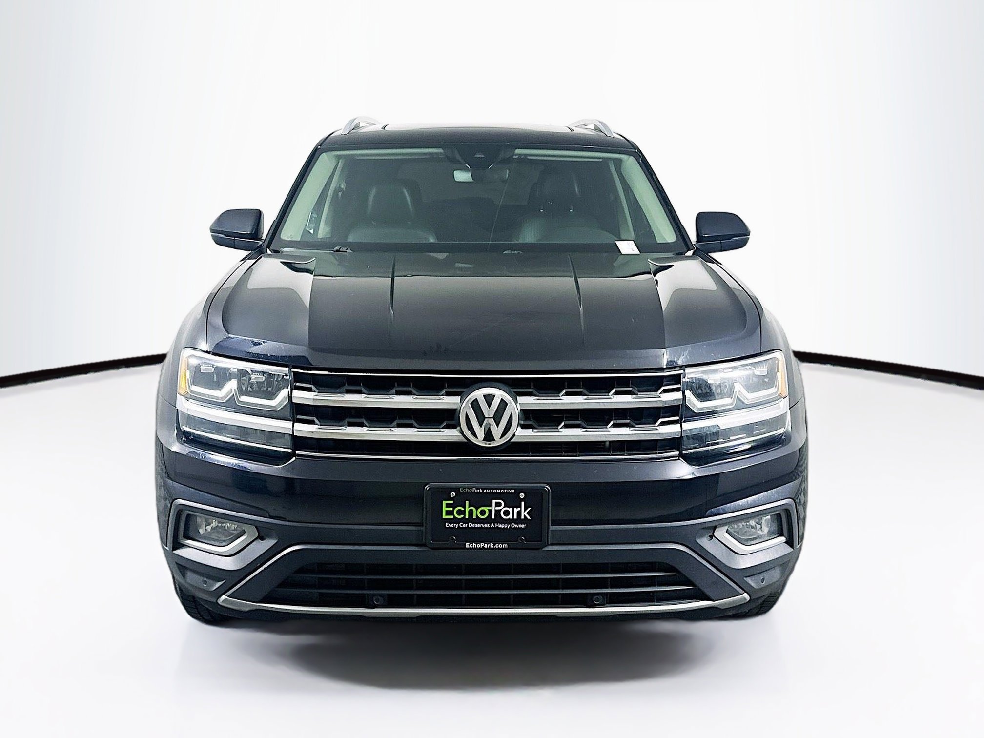 Used 2018 Volkswagen Atlas SEL image 2