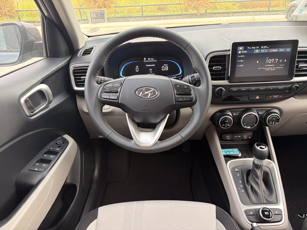 New 2026 Hyundai Venue SEL FWD image 21